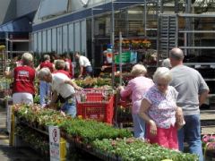 walmart garden shoppers walmart garden shoppers